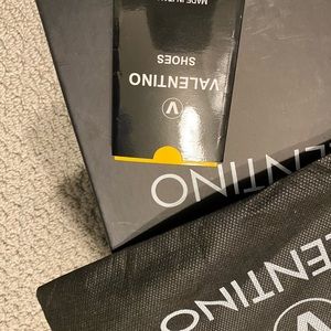 Valentino sneakers size 7